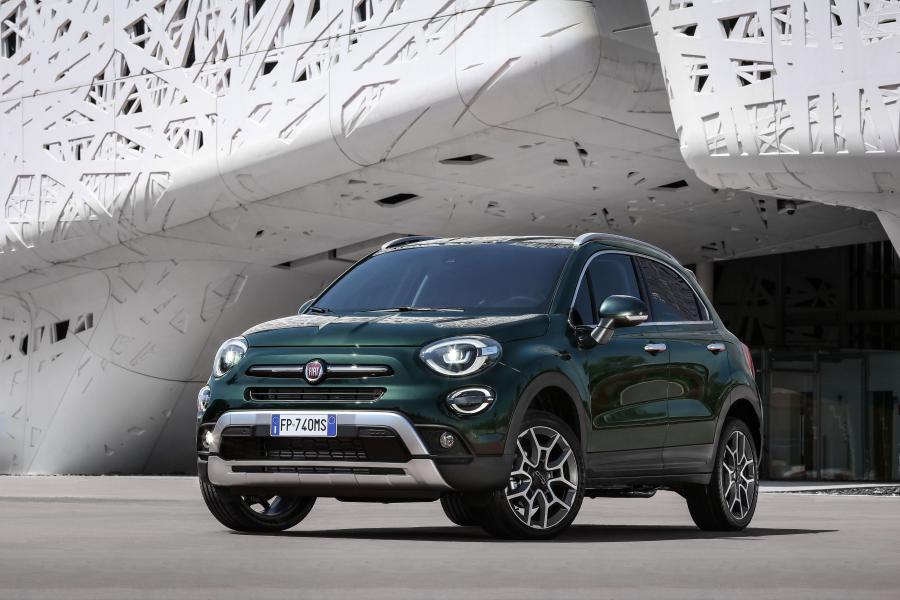  Fiat 500X Cross (334) 2018 года  (WW) (фото 1 из 57)